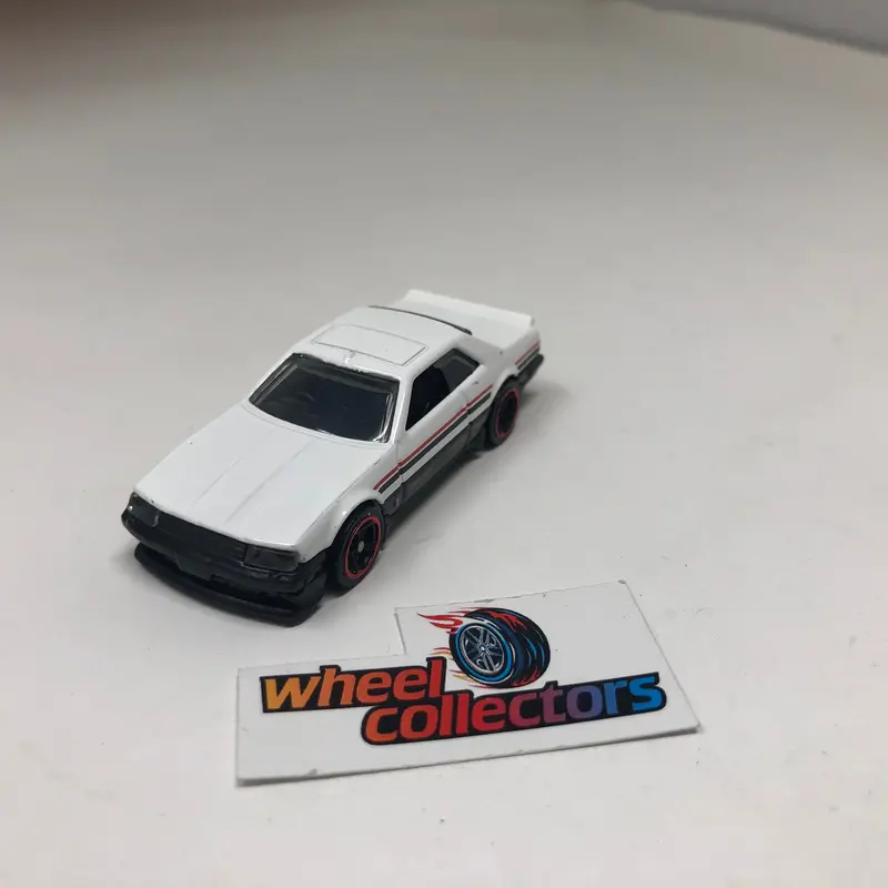 Nissan Skyline Rs (Kdr30) * Black * Hot Wheels Loose 1:64 Scale 1