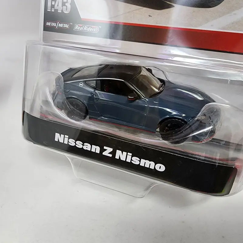 Nissan Z Nismo * 2024 Hot Wheels 1:43 Scale Series Case G 2