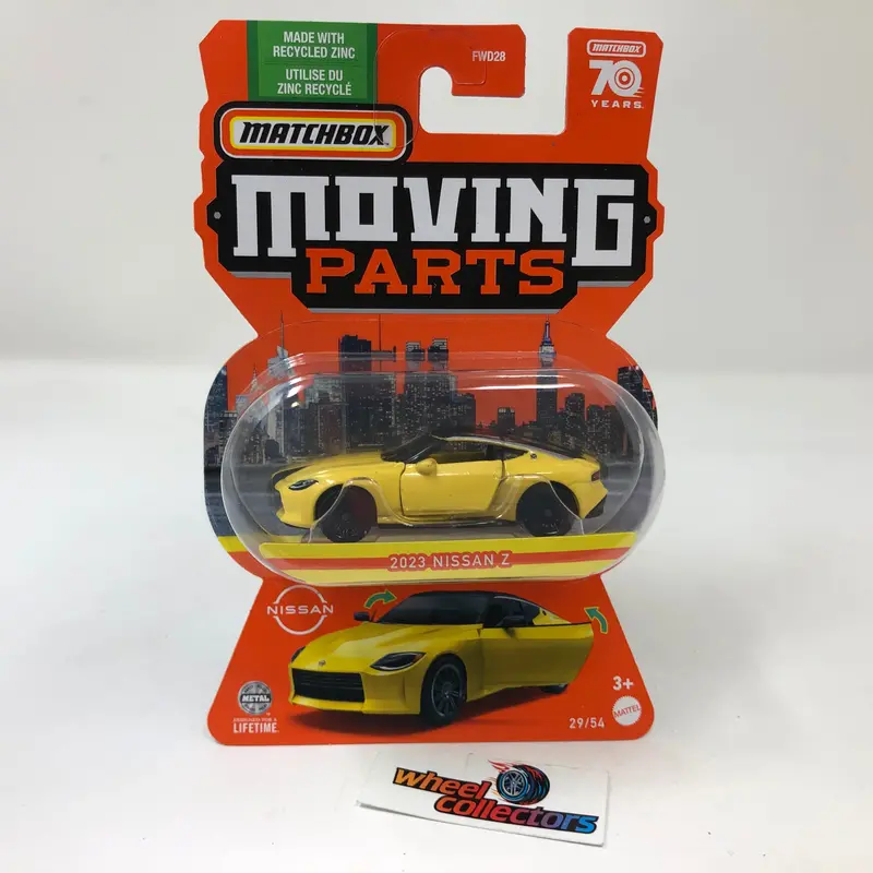 Nissan Z * Yellow * 2023 Matchbox Moving Parts Case G 1