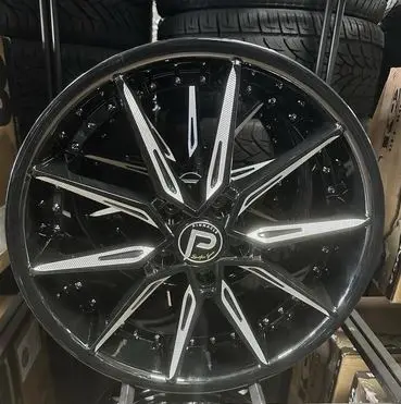 Pinnacle P218 Enzo 18X8 5X114.3 +35Mm Black/Machined Wheel Rim 18" Inch Set Of 4 1