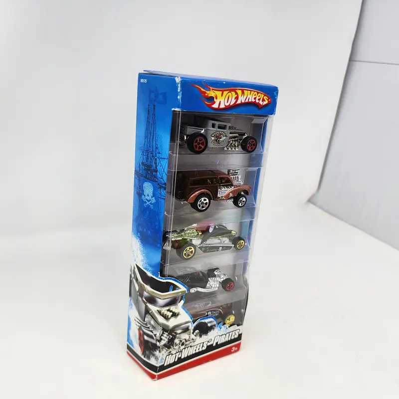 Pirates * 5 Pack * Hot Wheels Gift Pack W/ Rare Bone Shaker 2