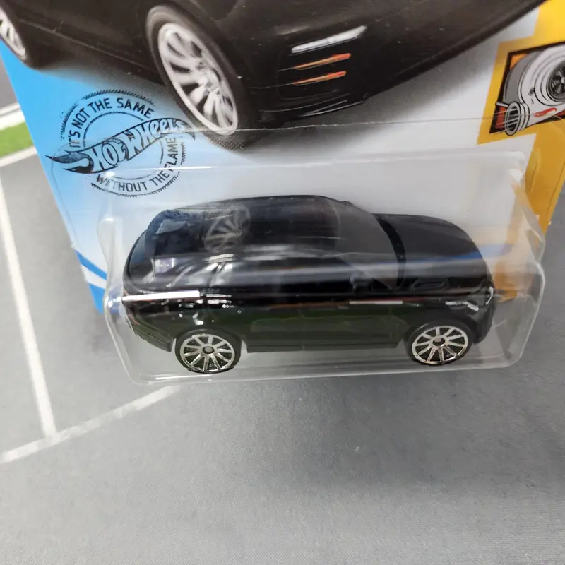 Range Rover Velar #119 * Black * Hot Wheels 2019 2