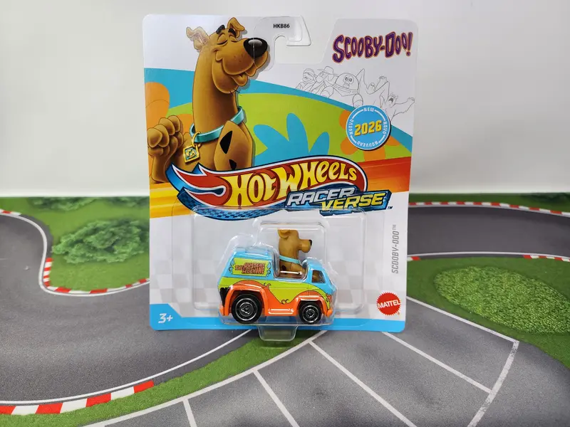 Scooby-Doo Mystery Machine * New!! 2026 Hot Wheels Racer Verse Case R 1