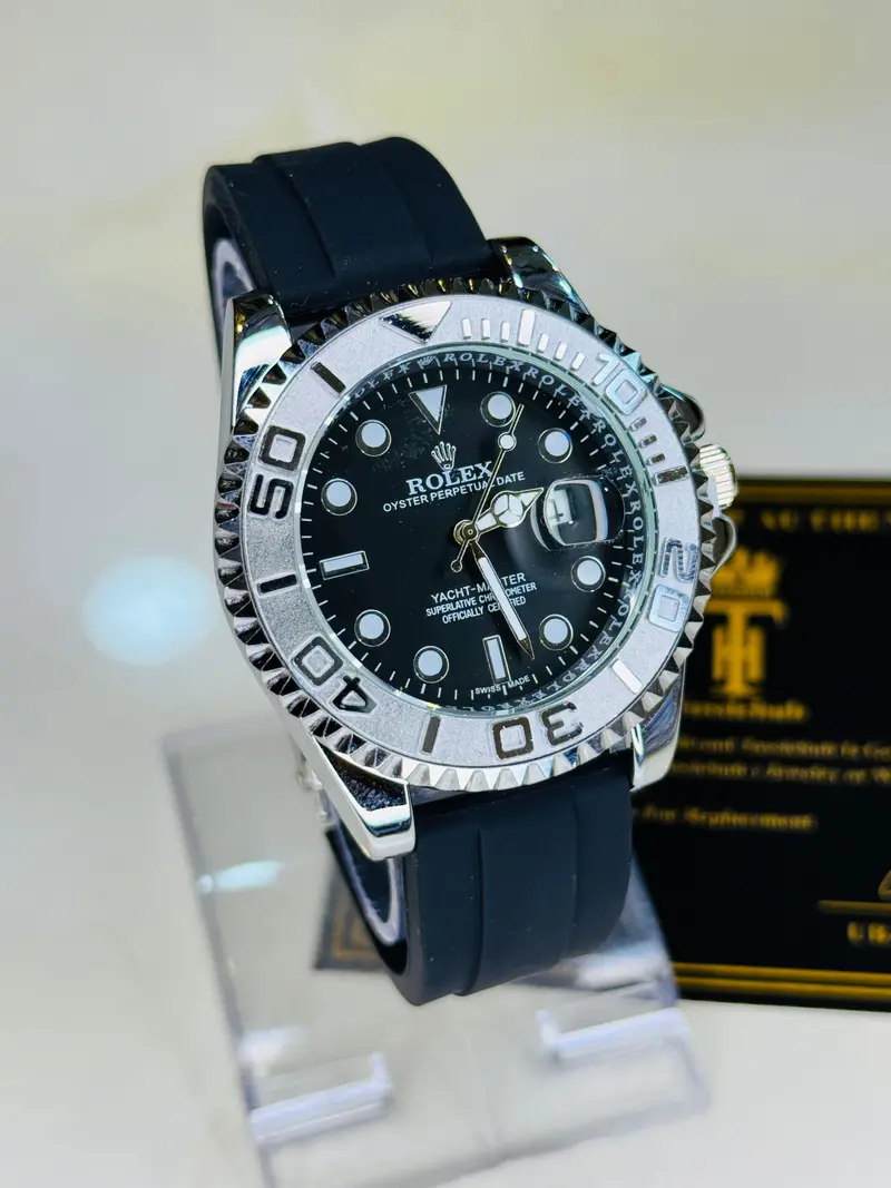Silver Bezel Black Yatchmaster Watch 1