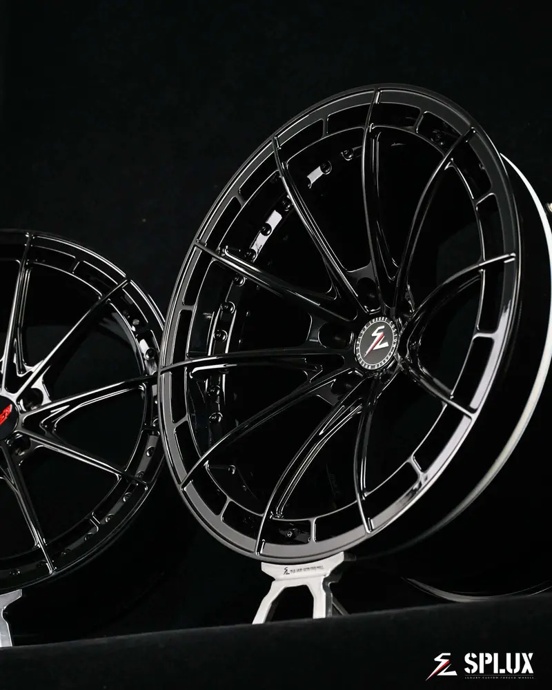 Sl-C07 2024 Corvette C8 Z06 20X10 21X13 1