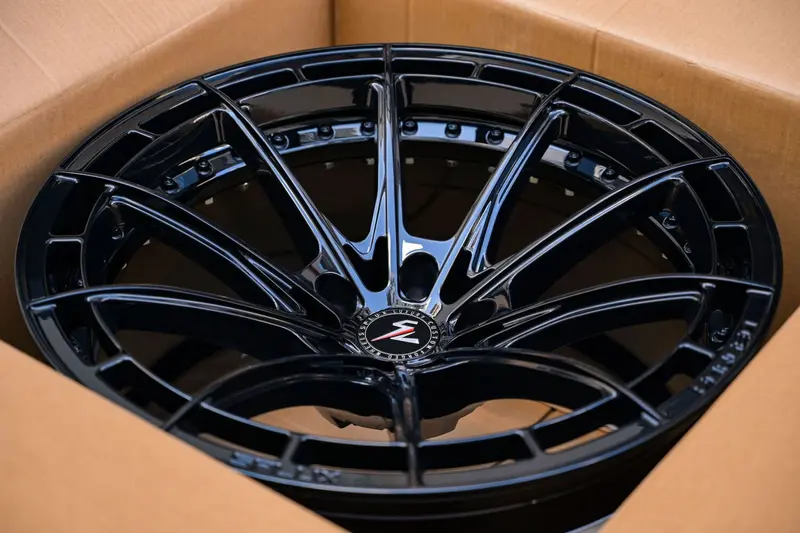 Sl-C07 2025 Corvette C8 Z06, 20X10 21X13 1