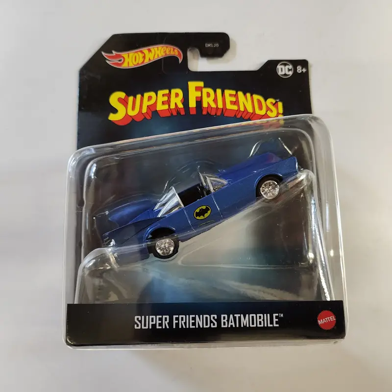 Super Friends Batmobile * Hot Wheels Dc Comics Batman 1:50 Scale 1