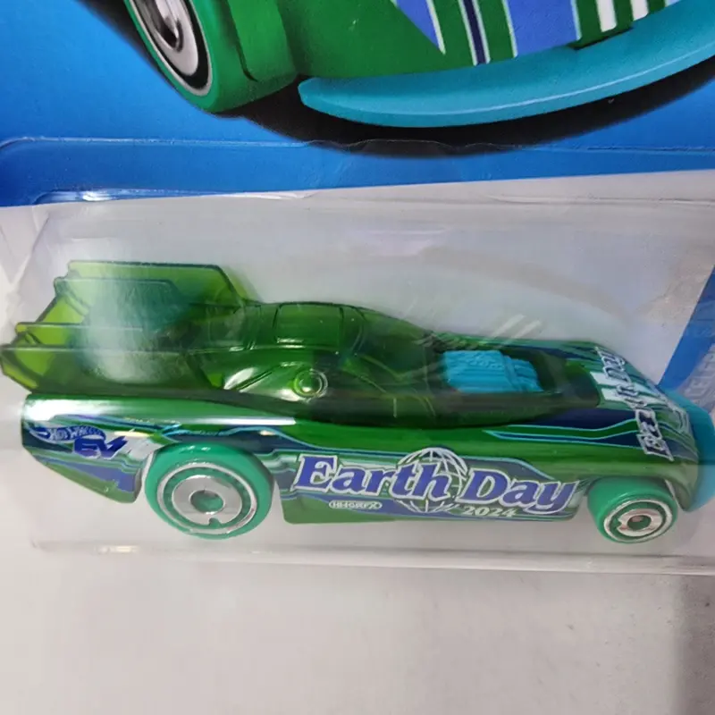 Supercharged #124 * Green * 2024 Hot Wheels Basic W/ Factory Holo 2