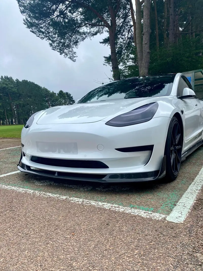 Tesla Model 3 Carbon Fibre Front Splitter 1