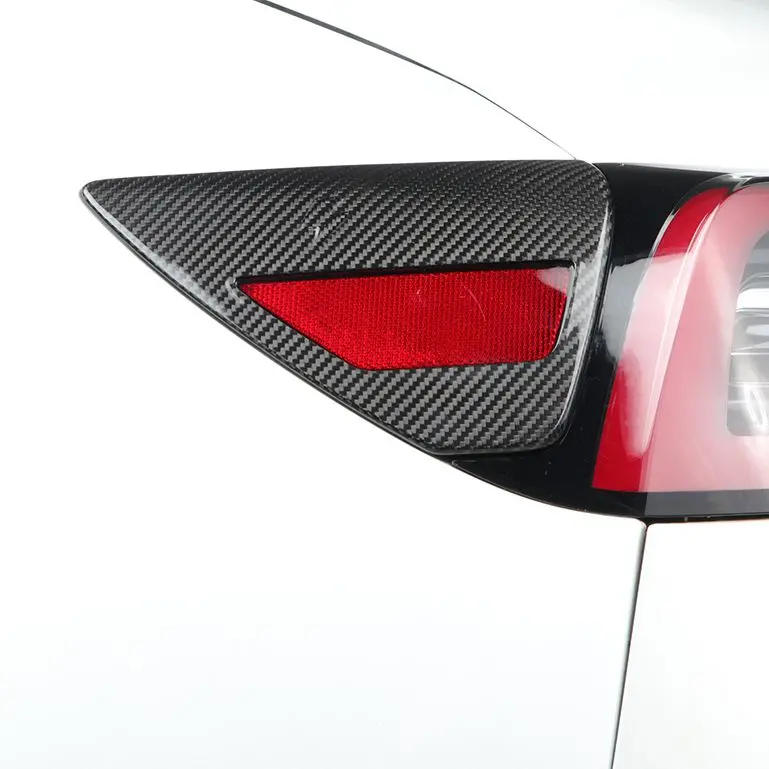 Tesla Model 3 & Model Y Pre-Preg Carbon Fibre Charging Port Cover 17-23 1