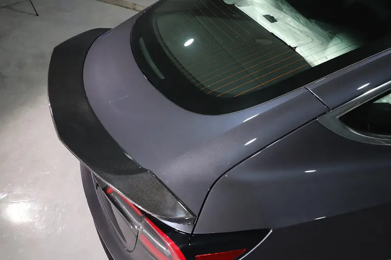 Tesla Model 3 R Style Carbon Fibre Boot Spoiler 16-Present 1