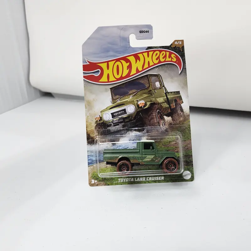 Toyota Land Cruiser * Green * Hot Wheels Mud Runners 1