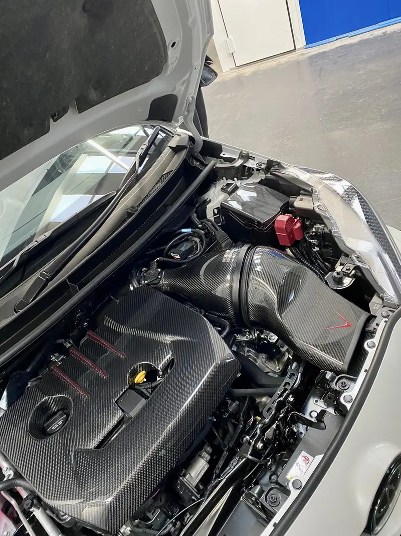 Toyota Yaris Gr Carbon Engine Cover & Fuse Box Cover Package 1