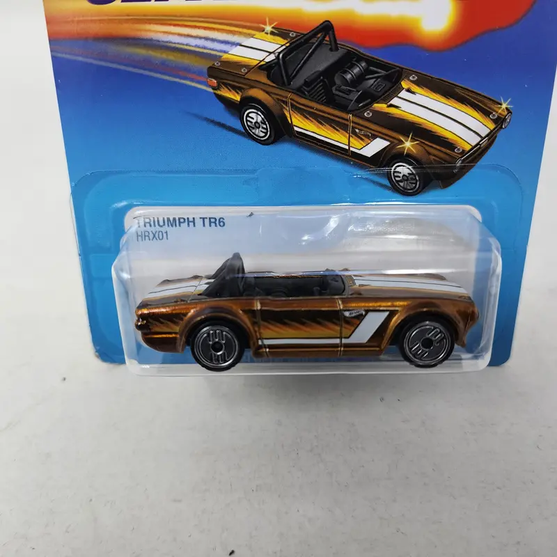 Triumph Tr6 * Hot Wheels Ultra Hots 2