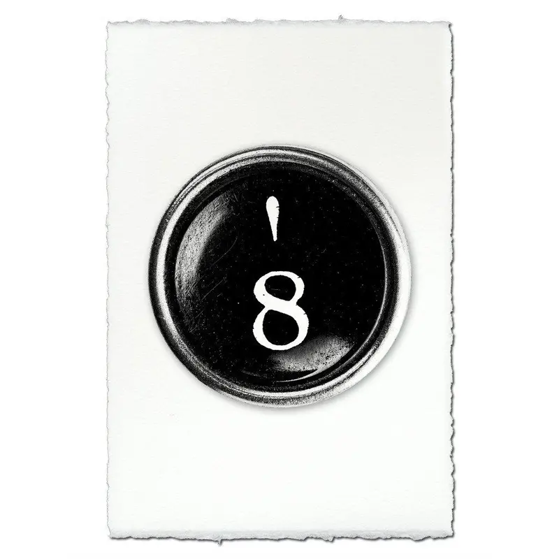 Typewriter Key "8" 1