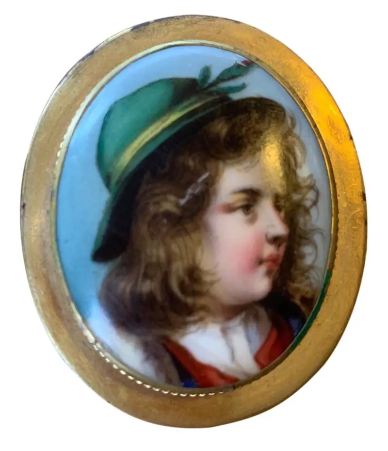 Victorian Hand-Painted Porcelain Gold-Plated Brooch 1