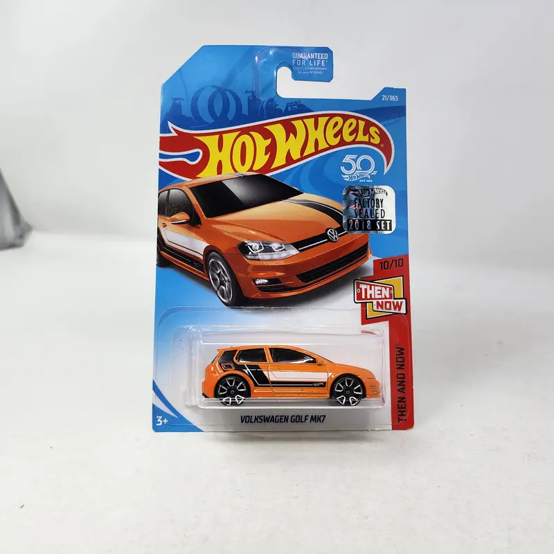 Volkswagen Golf Mk7 #21 * Orange * 2018 Hot Wheels W/ Factory Set Holo 1