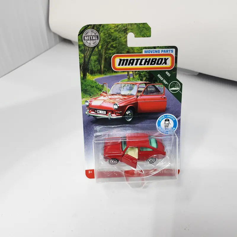 Volkswagen Type 3 Fastback * Red * Matchbox Moving Parts 1