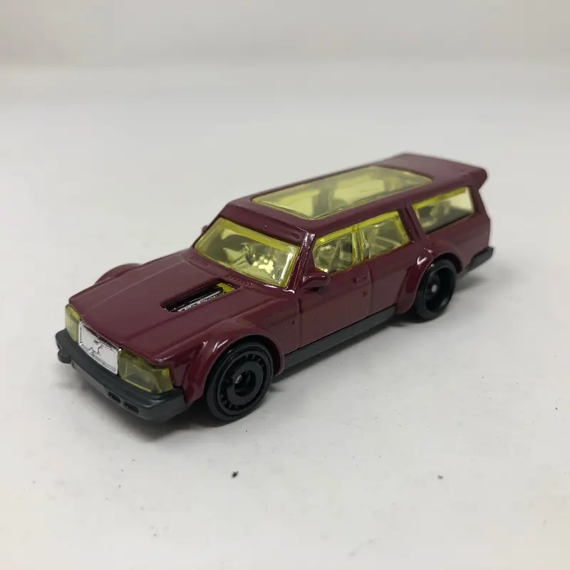 Volvo 240 Drift Wagon * Hot Wheels 1:64 Scale Loose Diecast 1