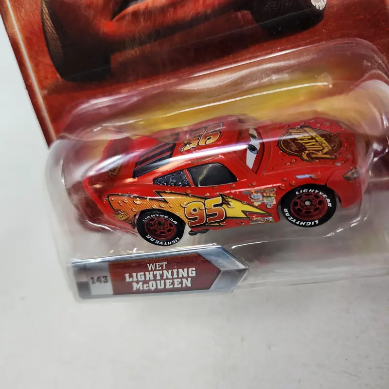 Wet Lightning Mcqueen 143 * Disney Pixar The World Of Cars * Final Lap Collection 2