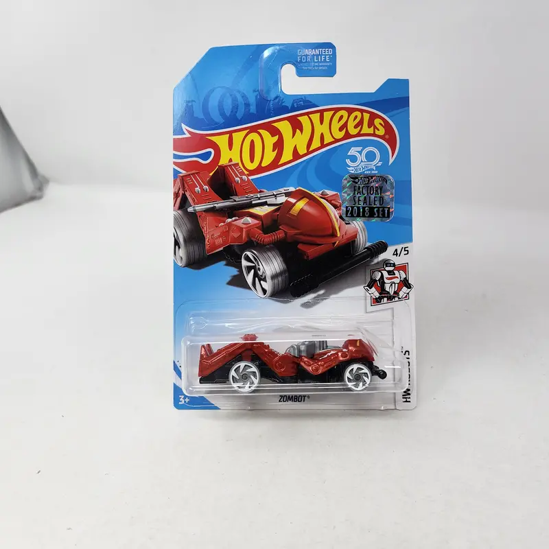 Zombot * Treasure Hunt * 2018 Hot Wheels W/ Factory Set Holo 1