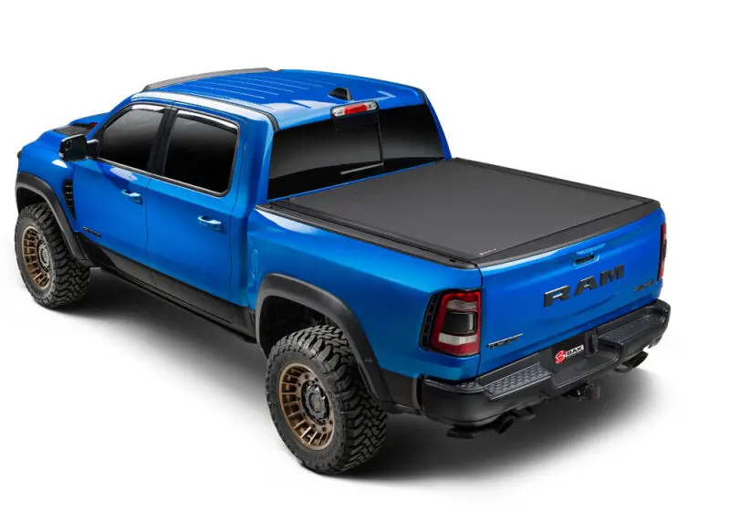 Bak Revolver X4Ts Tonneau Cover For 2014–2018 Gm Silverado/Sierra 1500 & 2015–2019 2500/3500 With 8.2-Foot Bed 1
