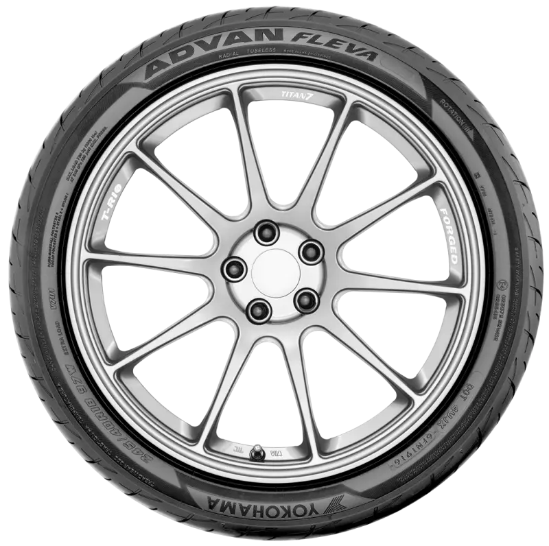 Yokohama Advan Fleva V701 Tire - 205/40R18 86W 1